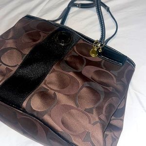 AUTHENTIC Coach Chocolate Signature C Kisslock Brown Canvas Satchel Purse